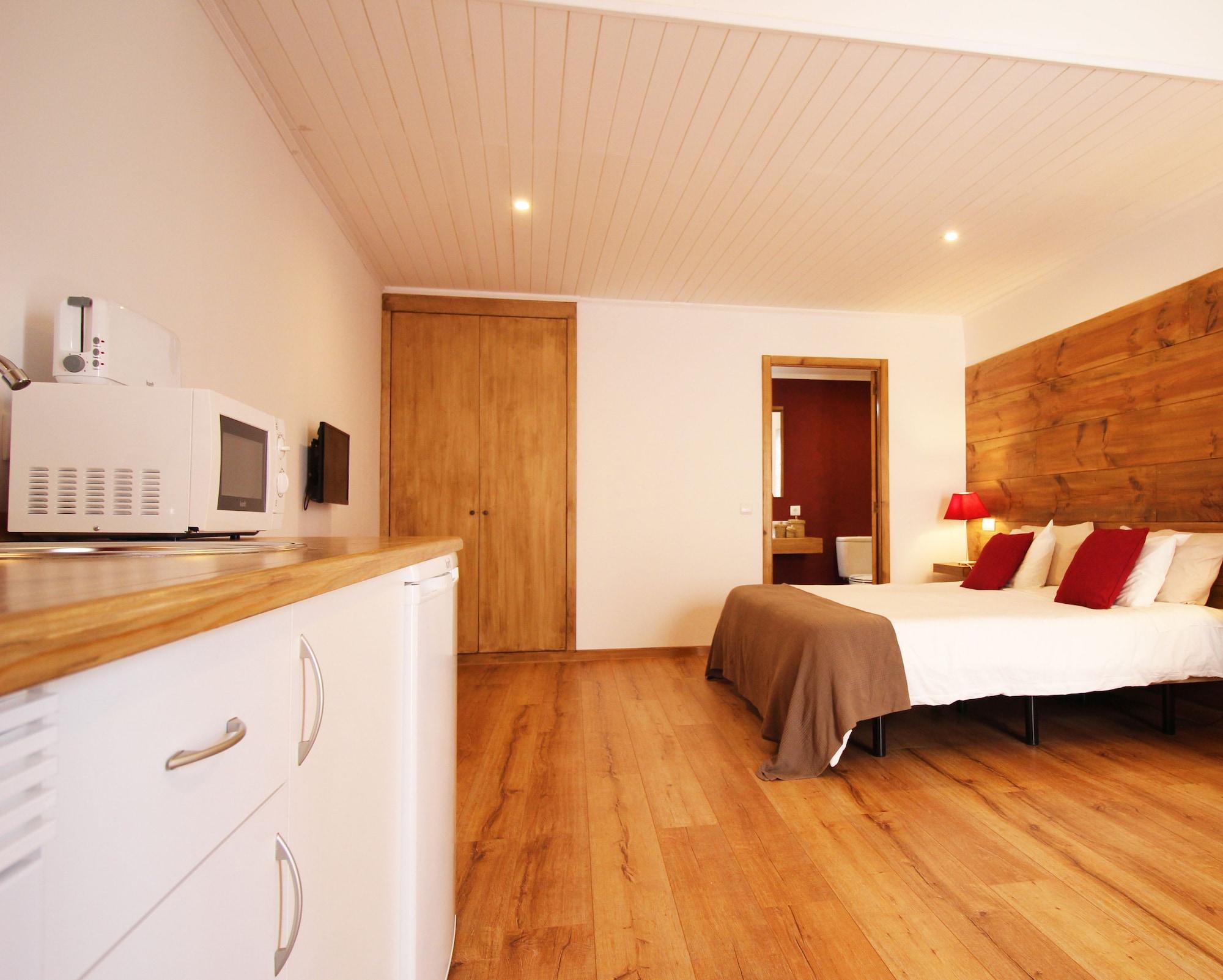 Lusitania Bed & Breakfast 3*