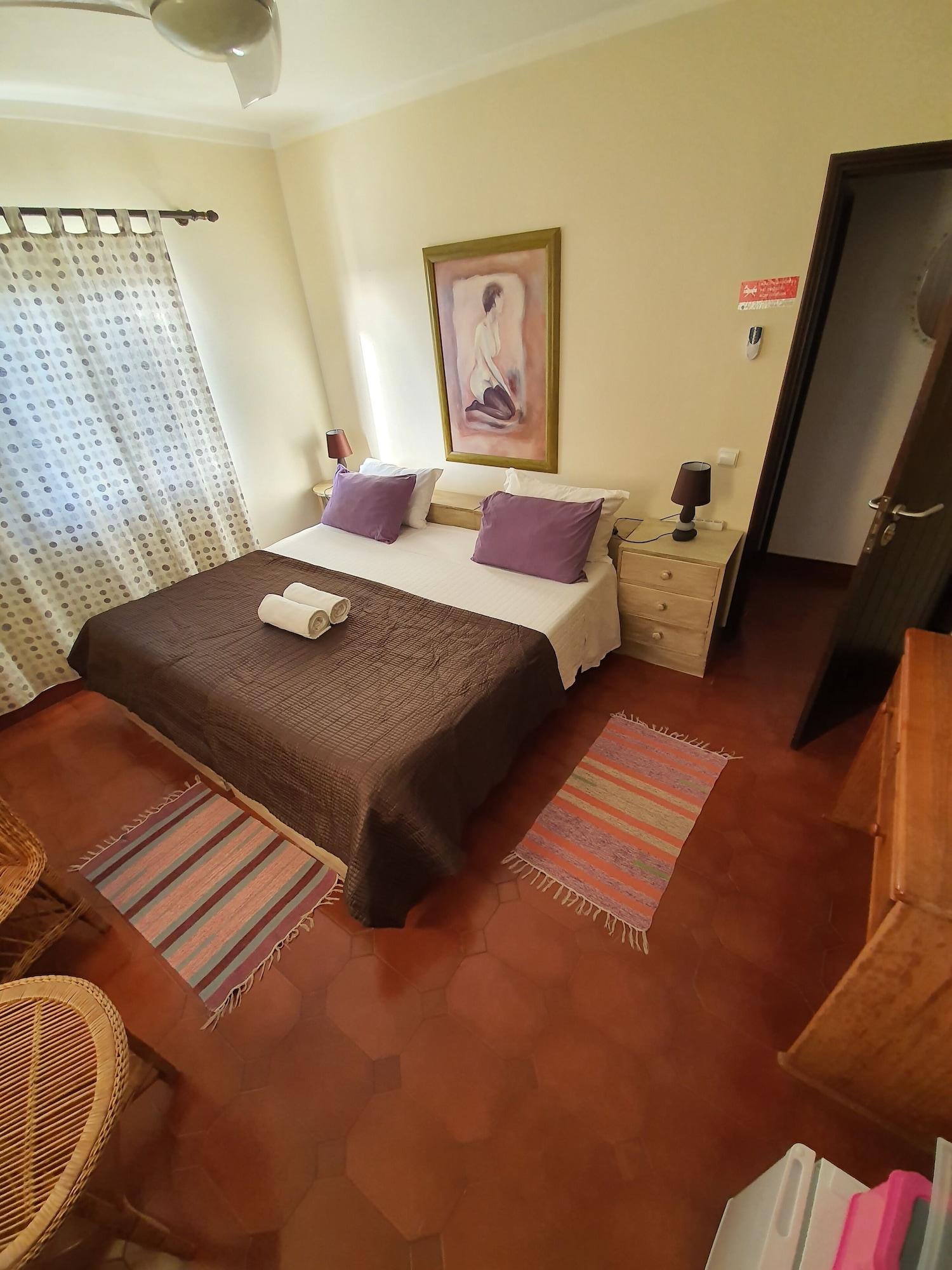 Ocean View Bed & Breakfast 2*