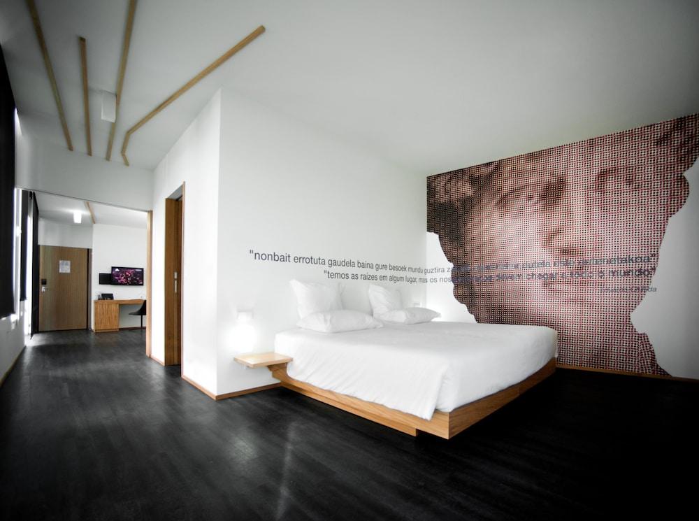 Hotel Design & Wine