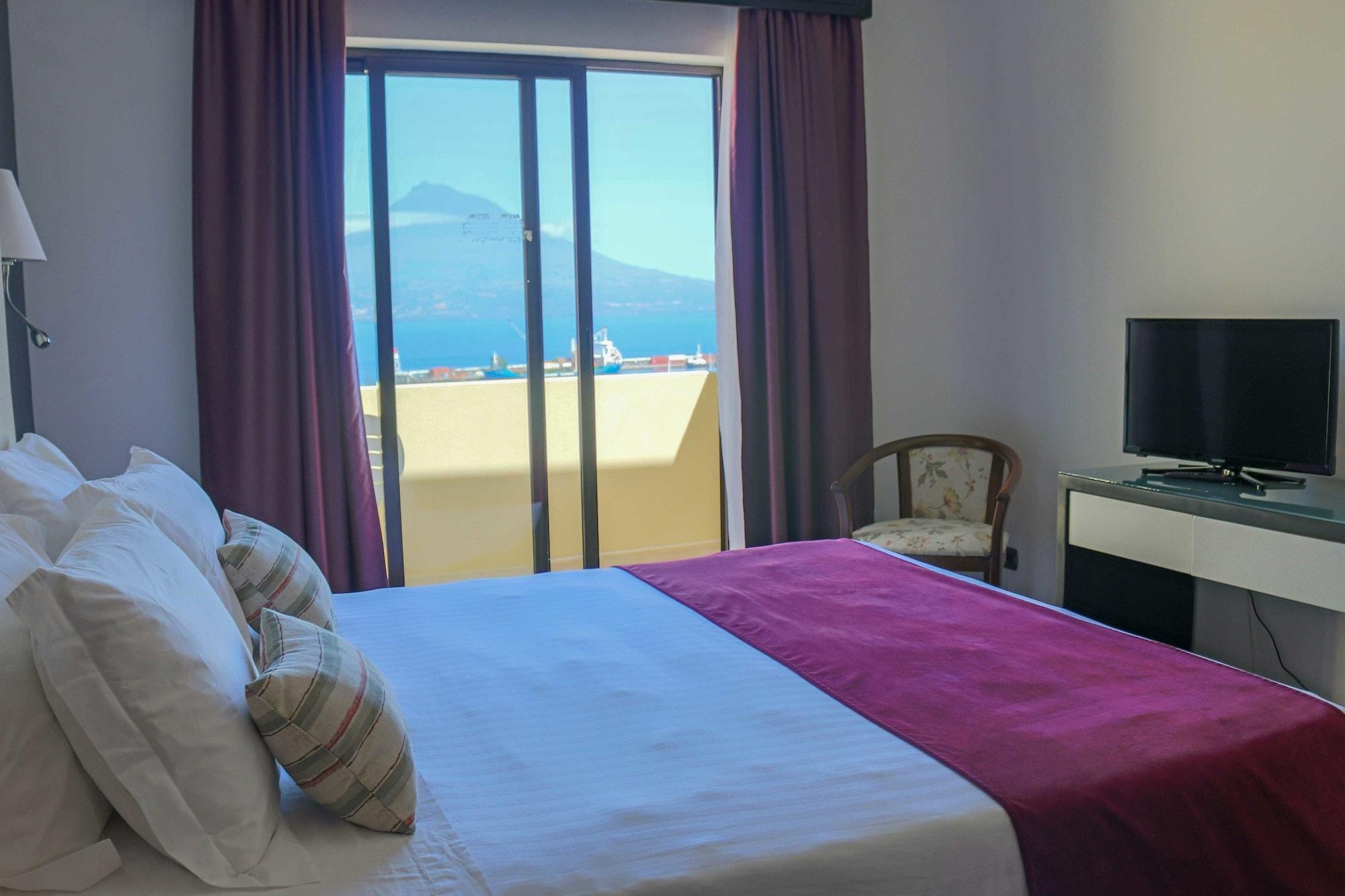 Horta 4*