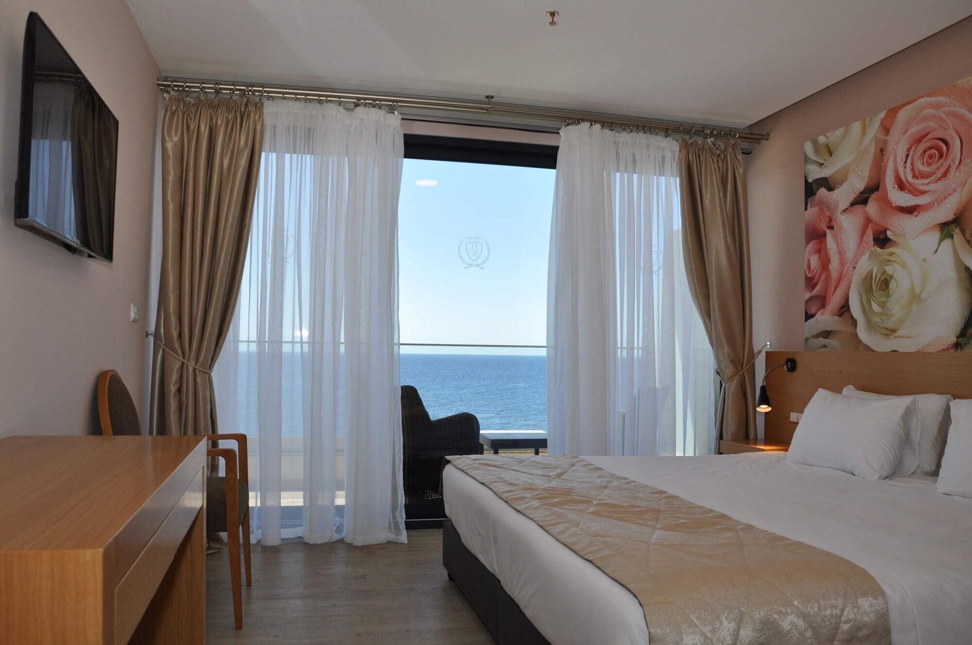 Hotel Boutique Santa Cruz 3*