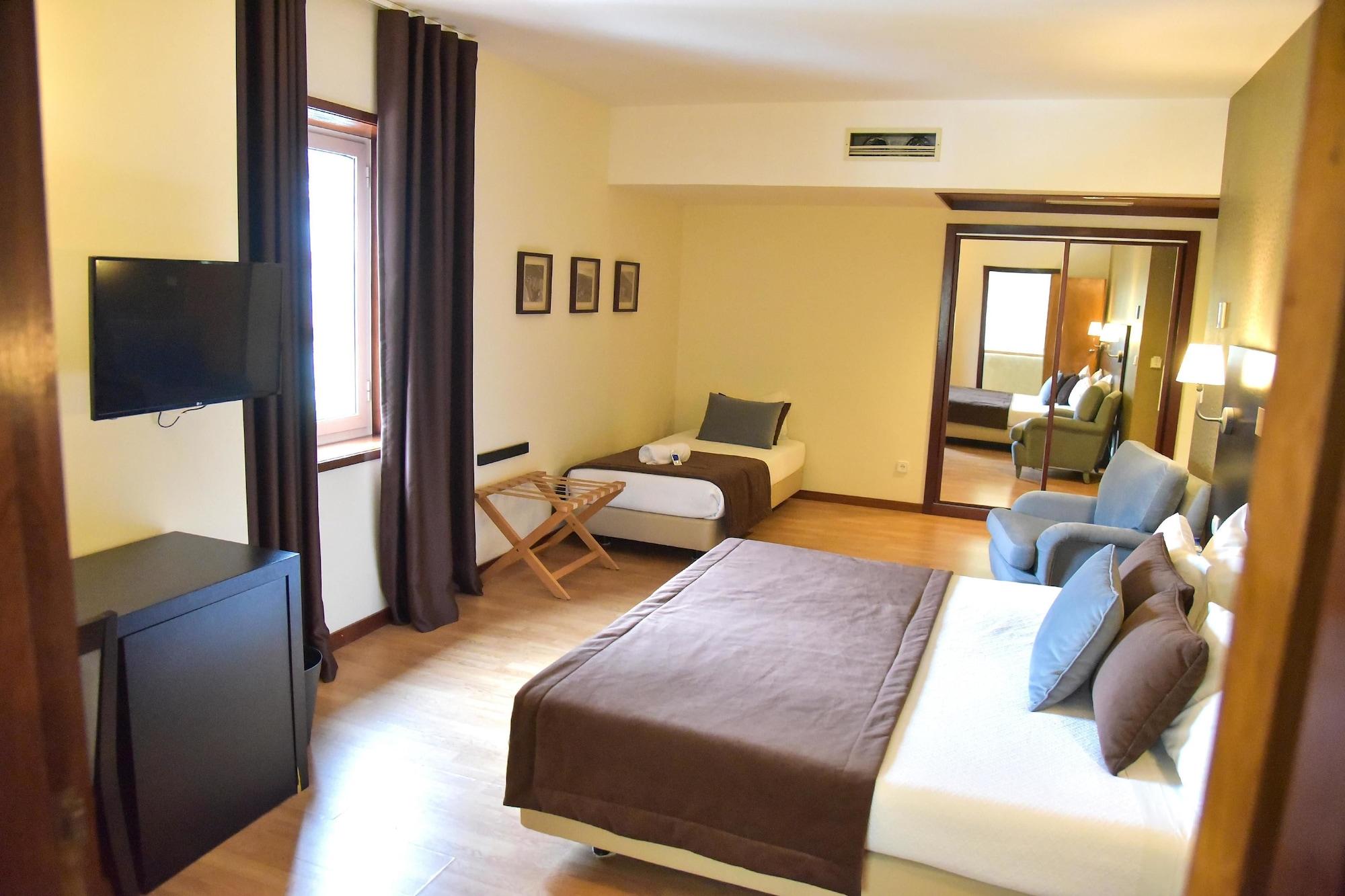 Douro Marina & 4*