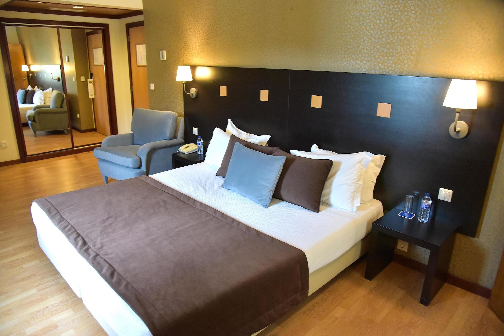 Douro Marina & Hotel 4*
