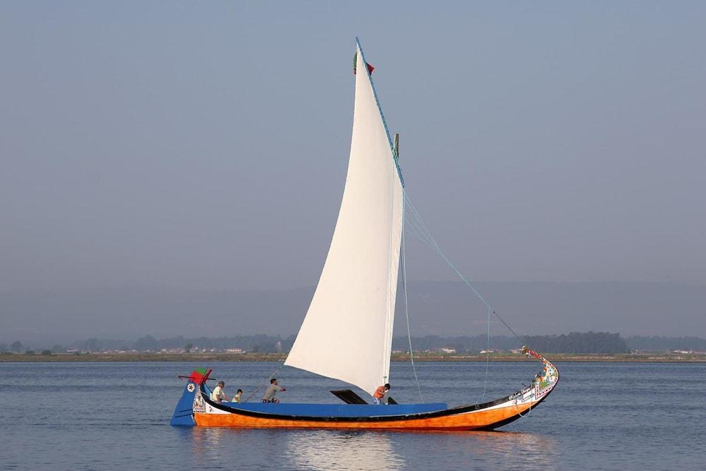 Meia Lua 3*