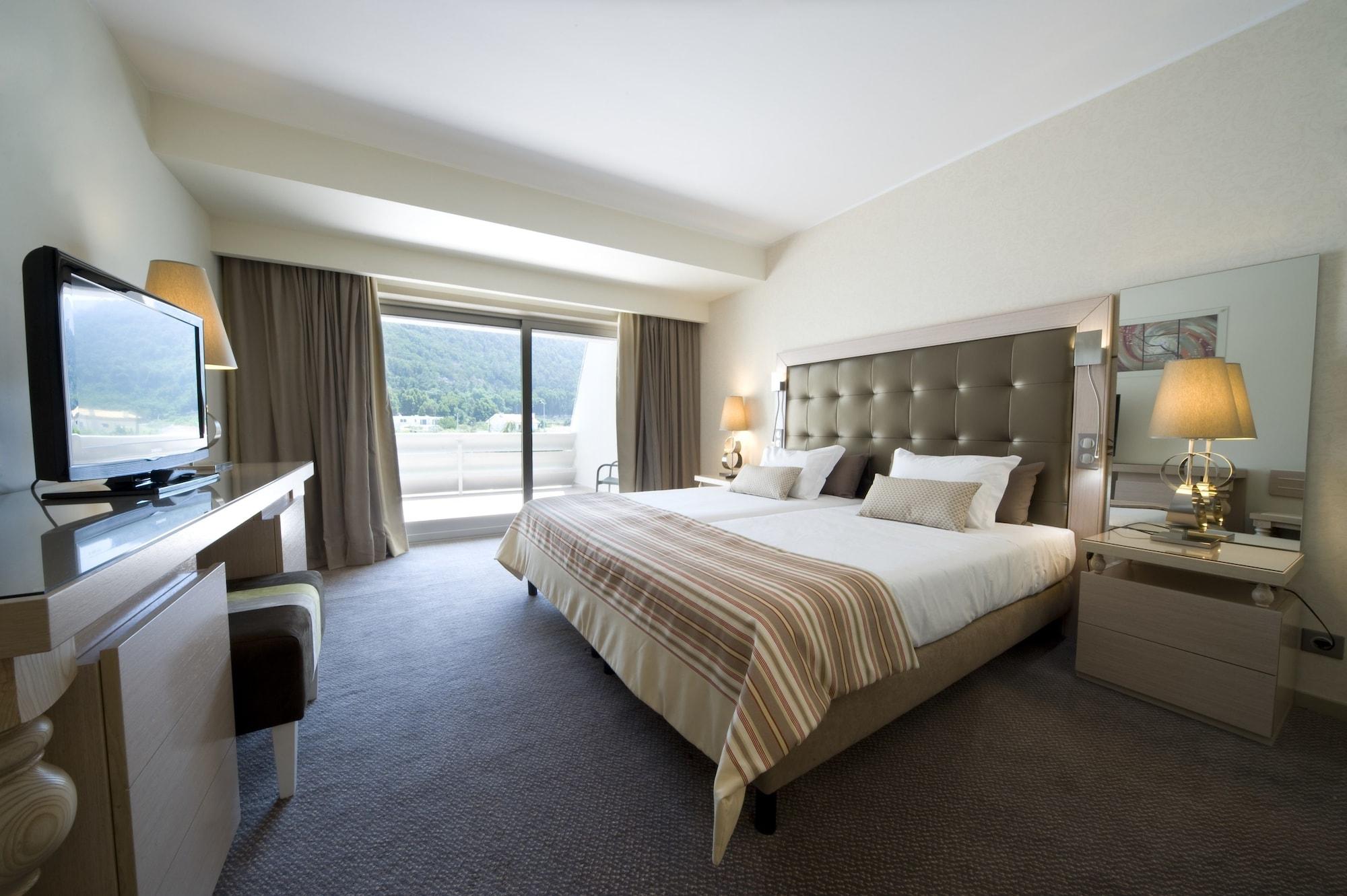 Porta Do Sol Conference & Hotel 4*