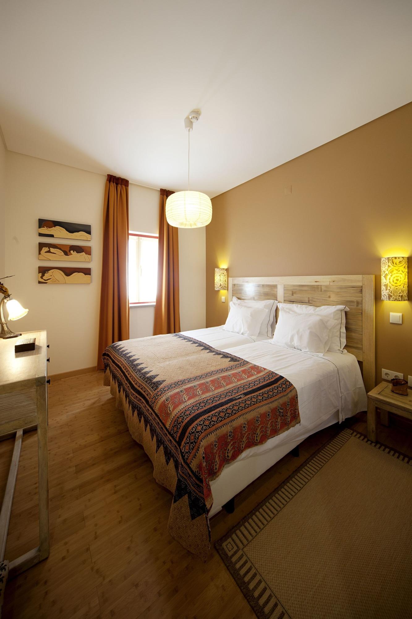 Bed & Breakfast Artvilla Cadaval