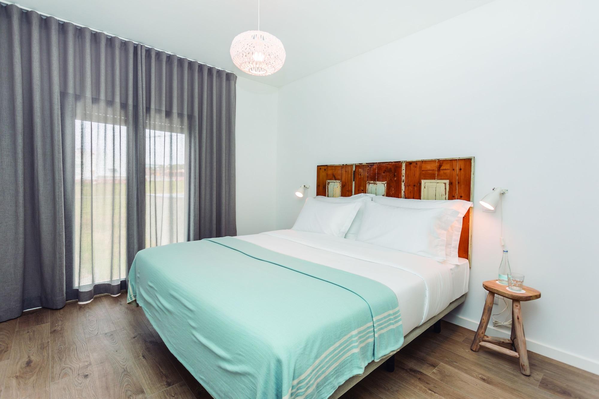 And The Sea Aparthotel Ericeira