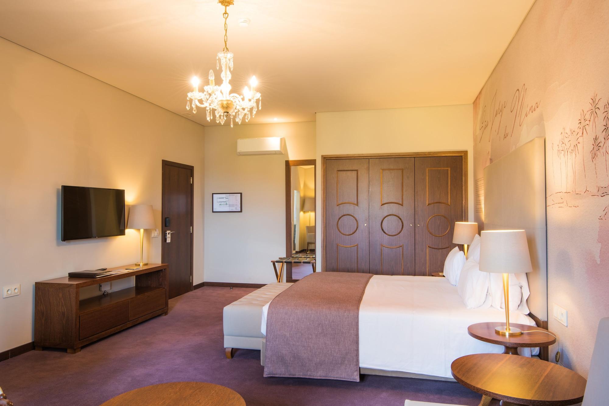 Hotel Gale Collection