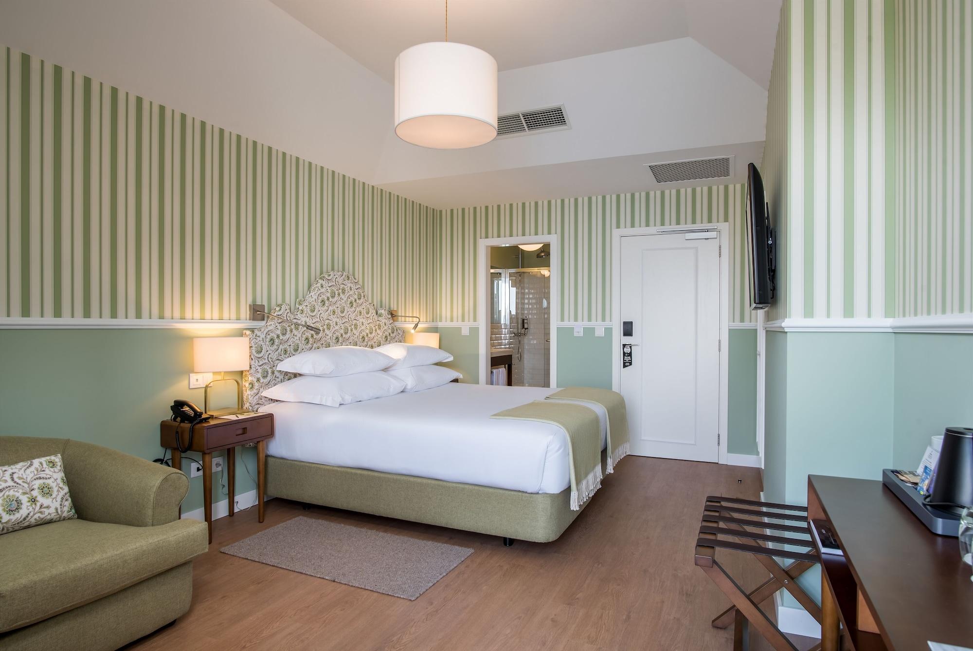 Hotel Pestana Churchill Bay 4*