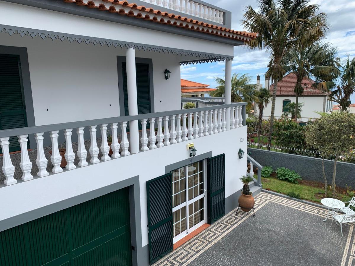 Appartement Funchal Apt- Sleeps 2 - Pool & Parking - Madeira *