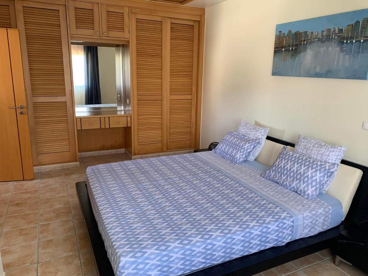Casa Dourada Apartment *