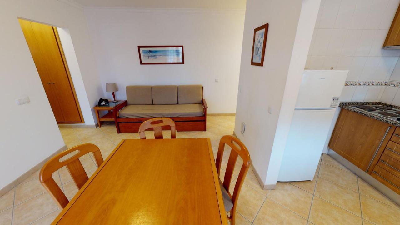 Da Lota - Beachfront Aparthotel 3*
