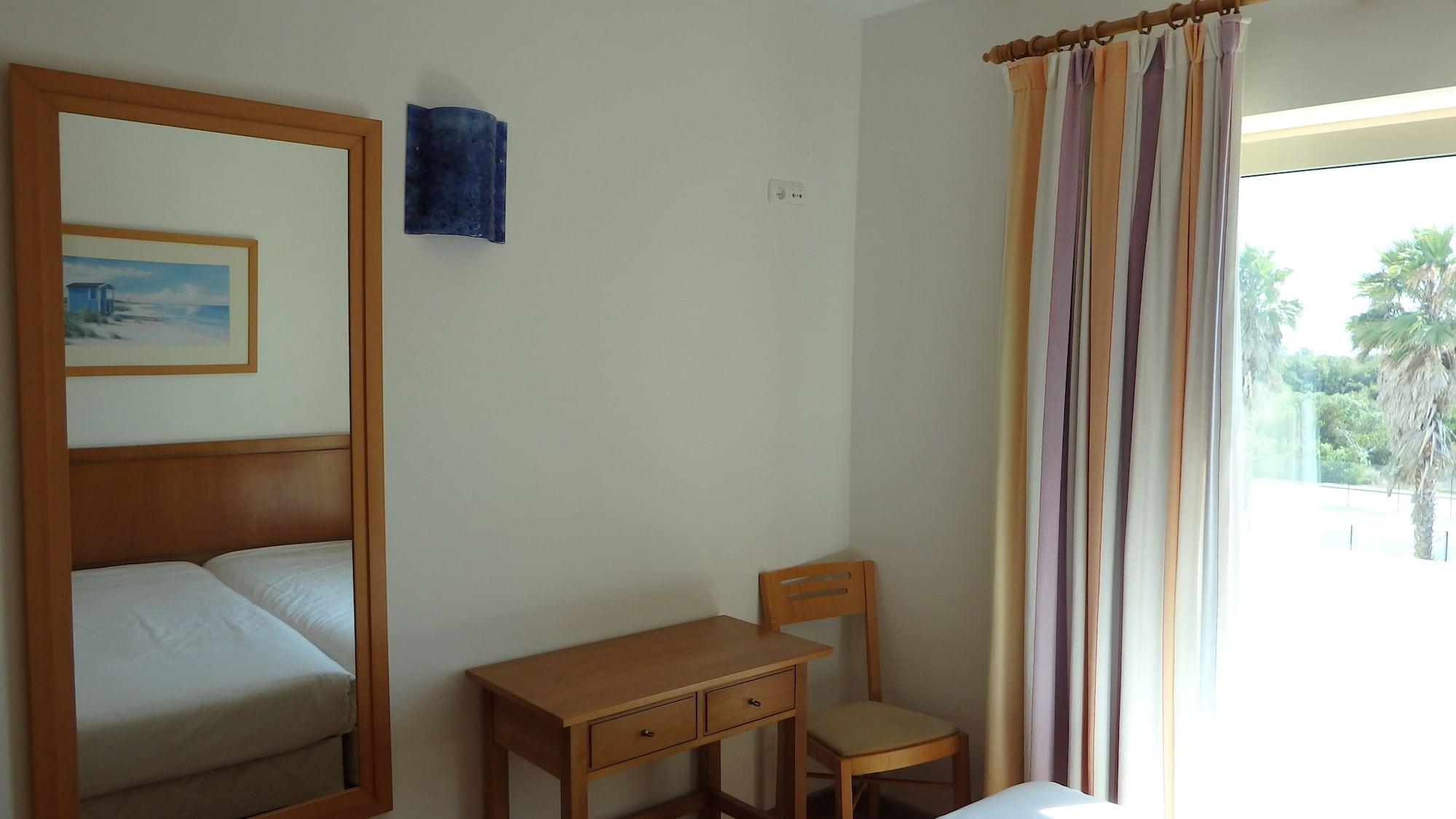 Aparthotel Jardins Da Ria 4*