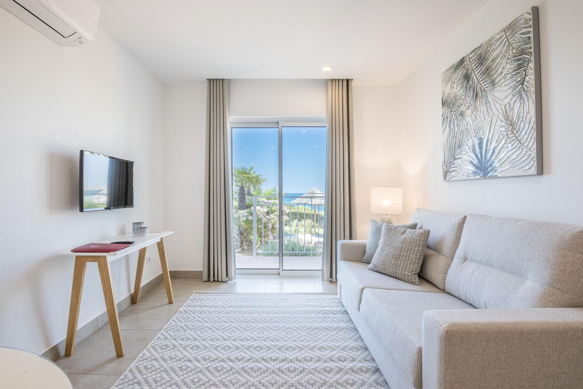 Clube Porto Mos - Sunplace & Lagos
