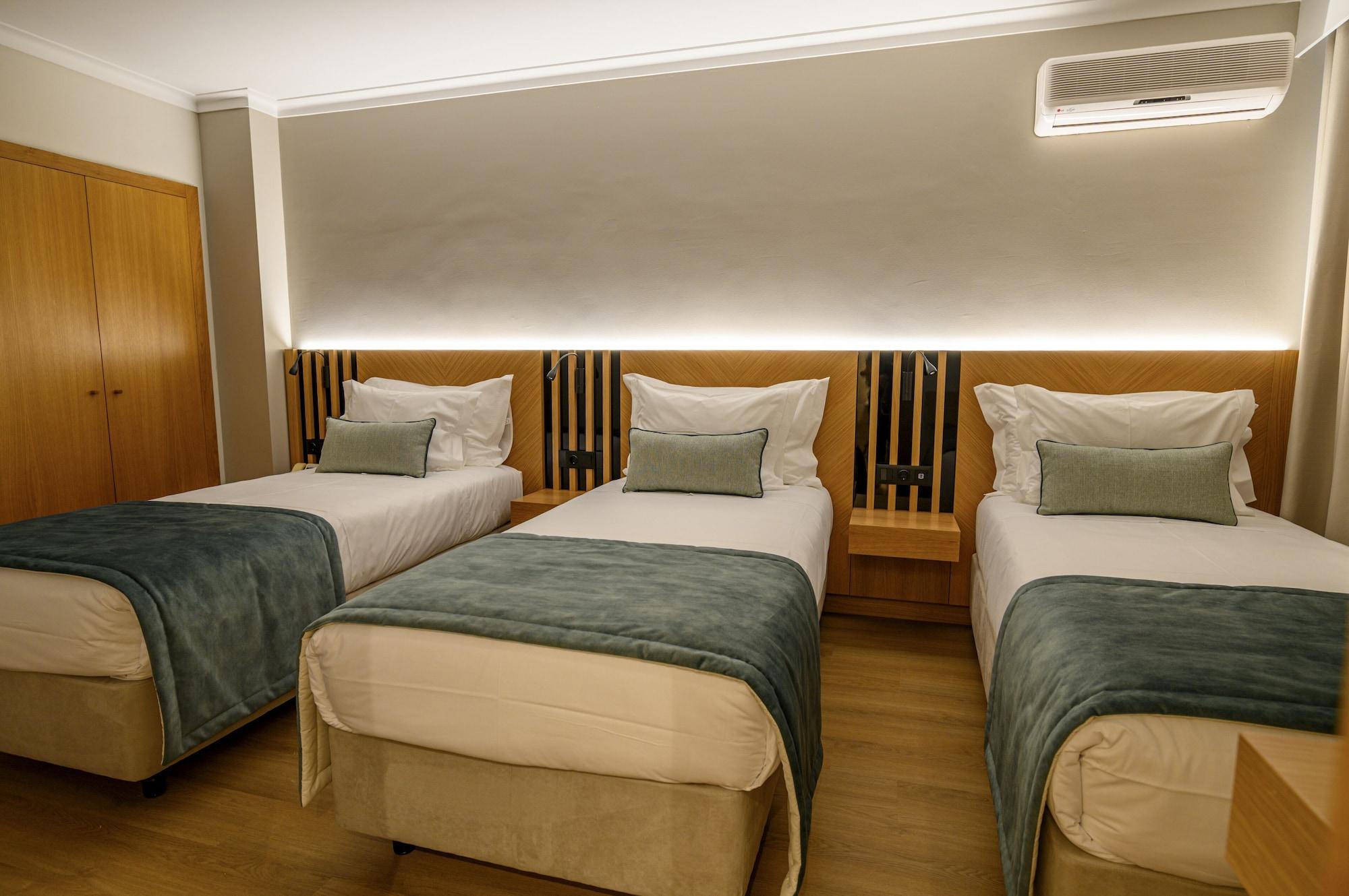Hotel Santa Eufemia 3*