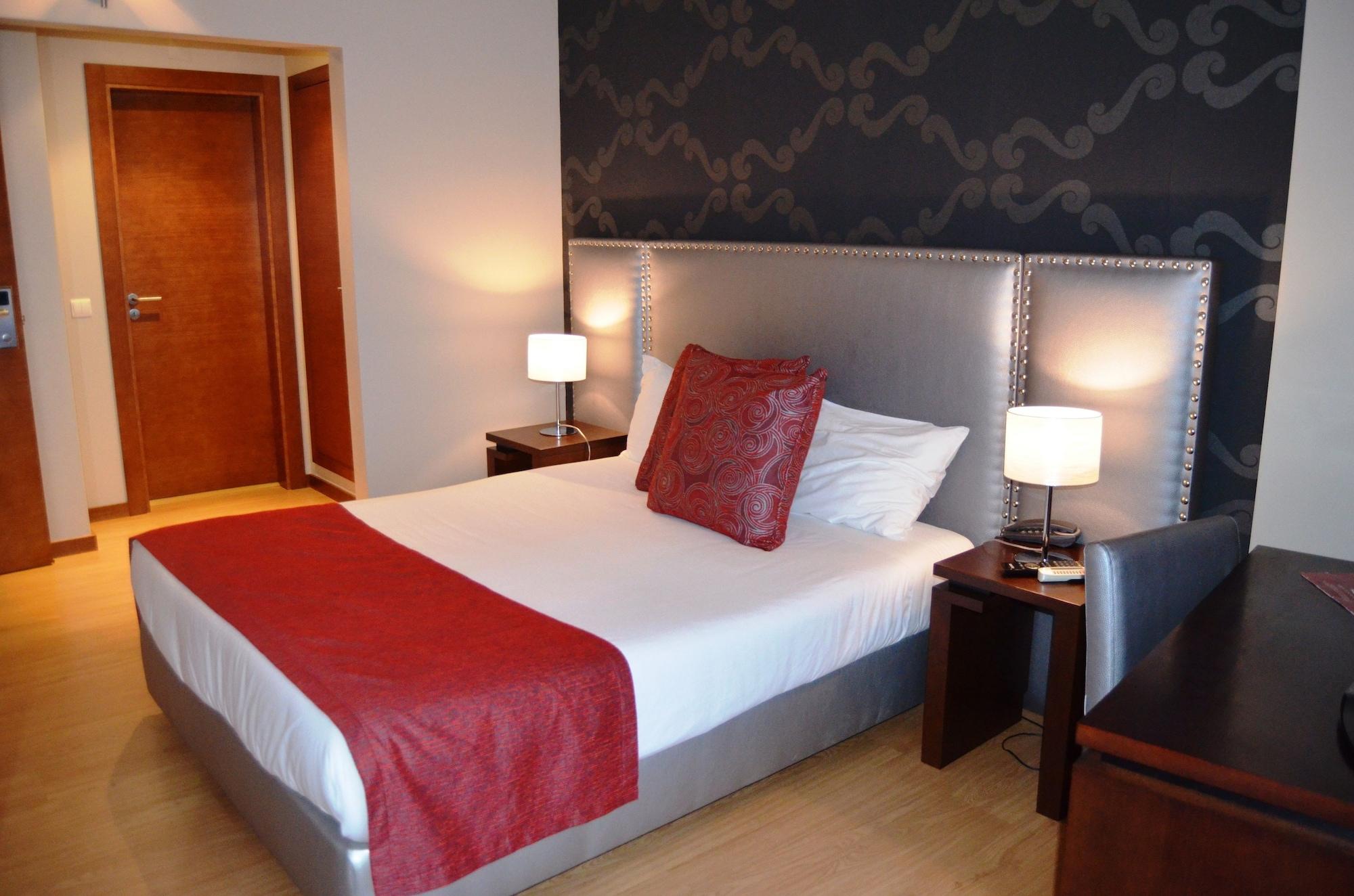 Hotel Torres Novas 3*