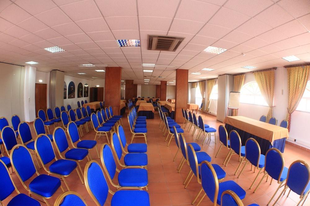 Hotel Caldas Internacional