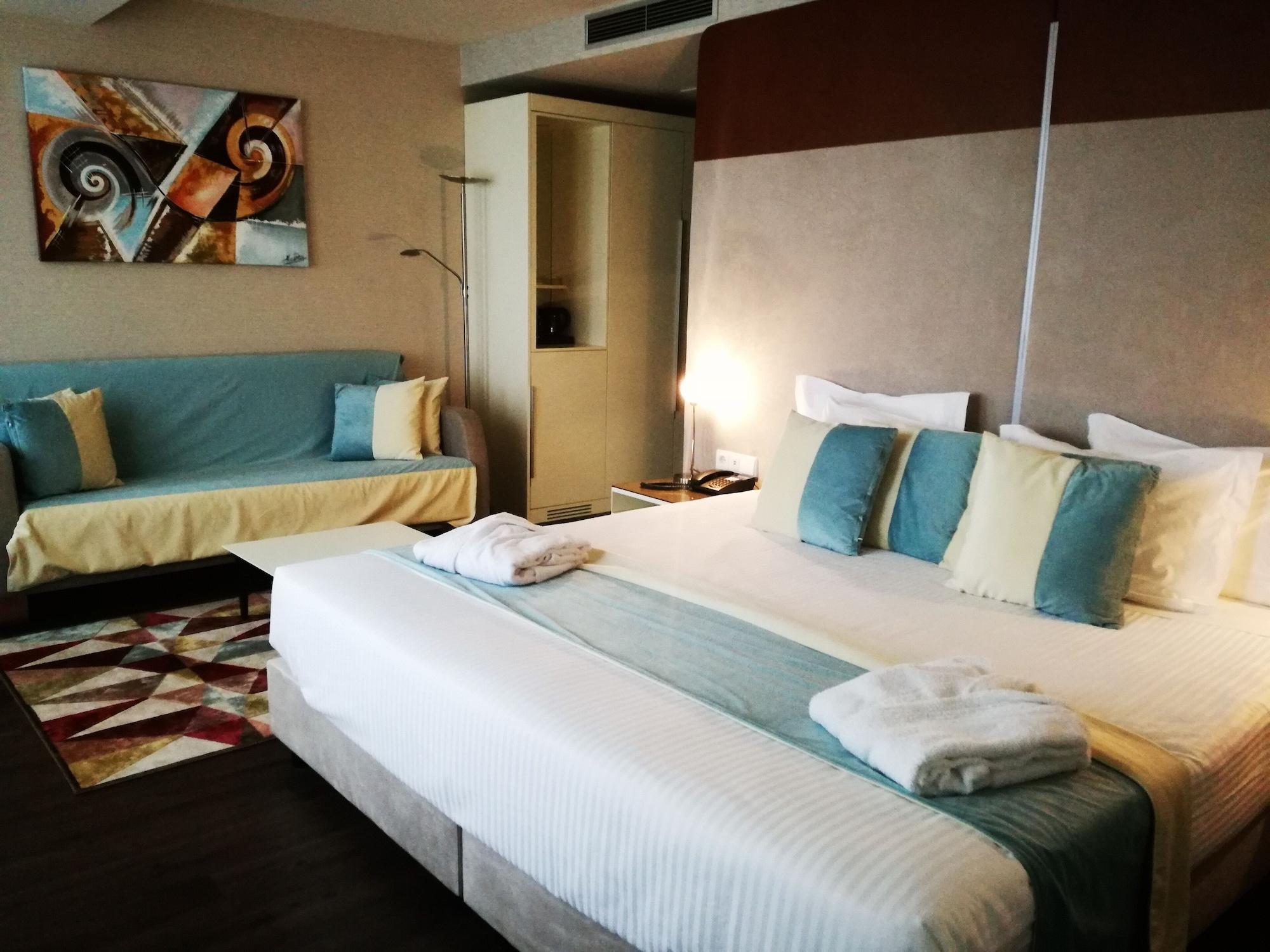 Hotel The One Grand Da Povoa - By Mhmb Hospitality Povoa de Varzim
