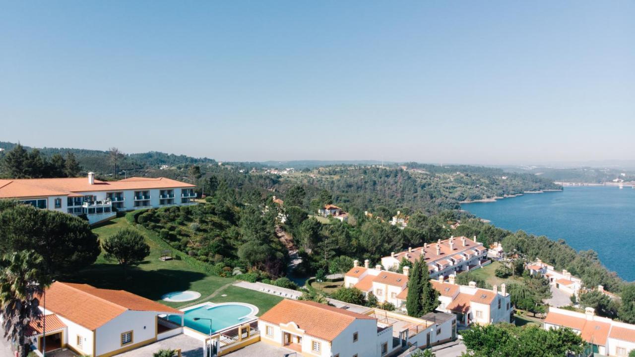 Hotel Segredos De Vale Manso 4*