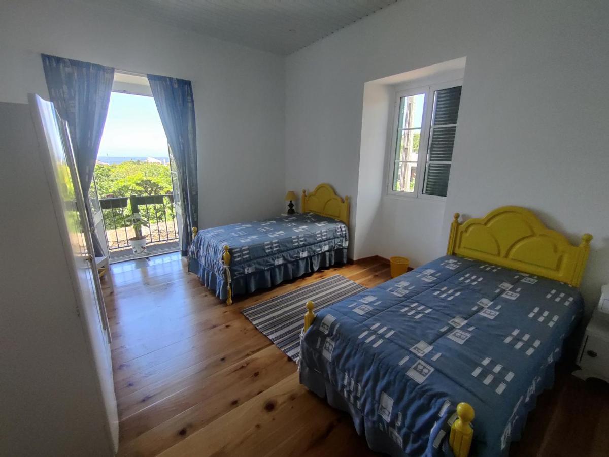 Casa Amarela De Santana