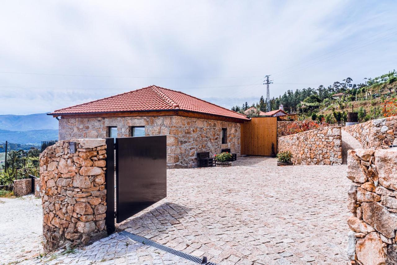 A Casa Dos Avos Country house *