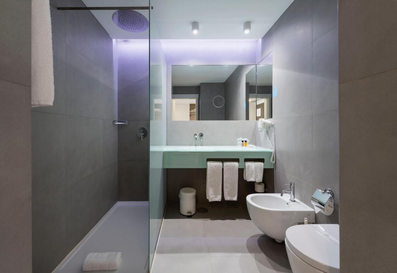 Varzinn Hotel 3*