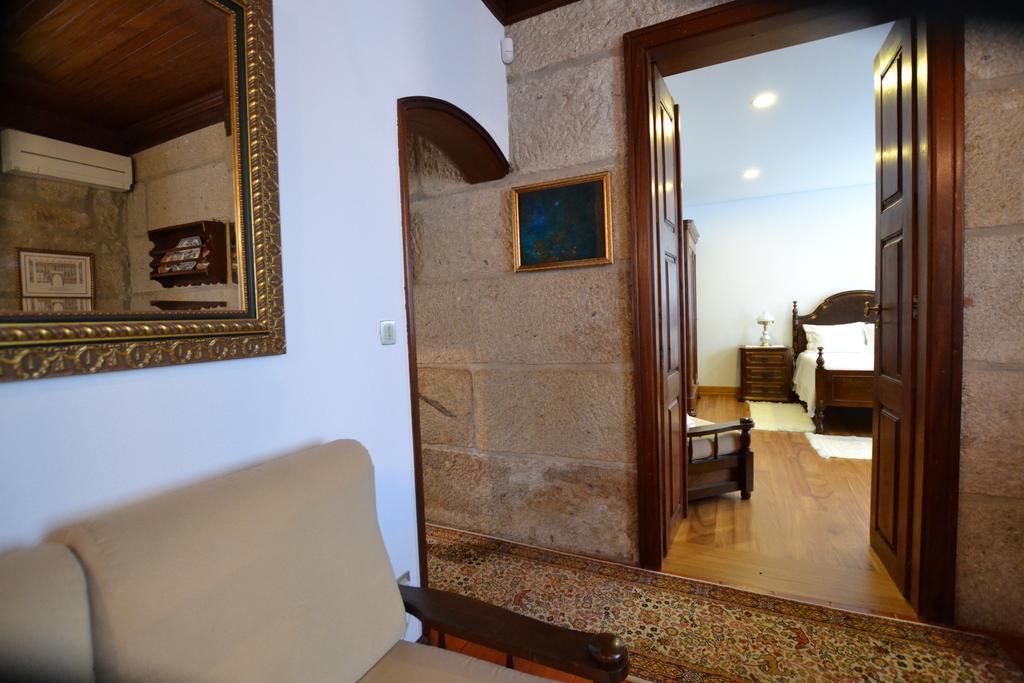 Casa De Sao Goncalo Bed & Breakfast