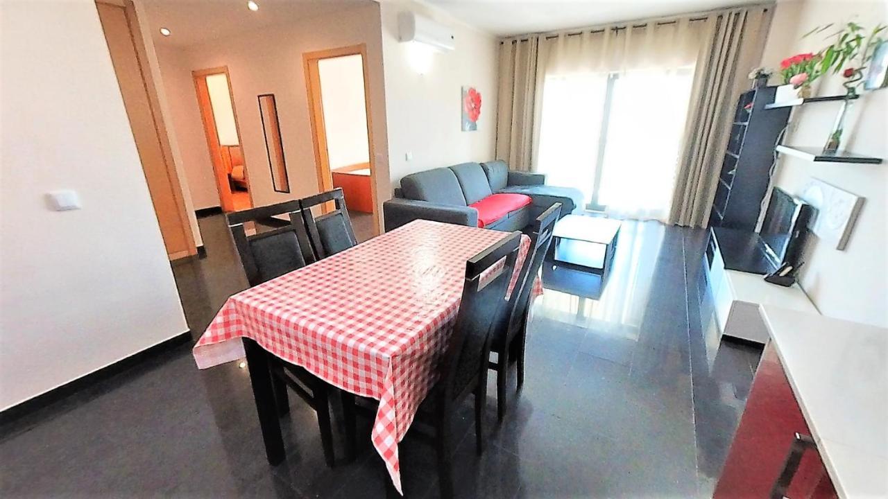 Turisticos Rocha Tower 4 Apartamento *