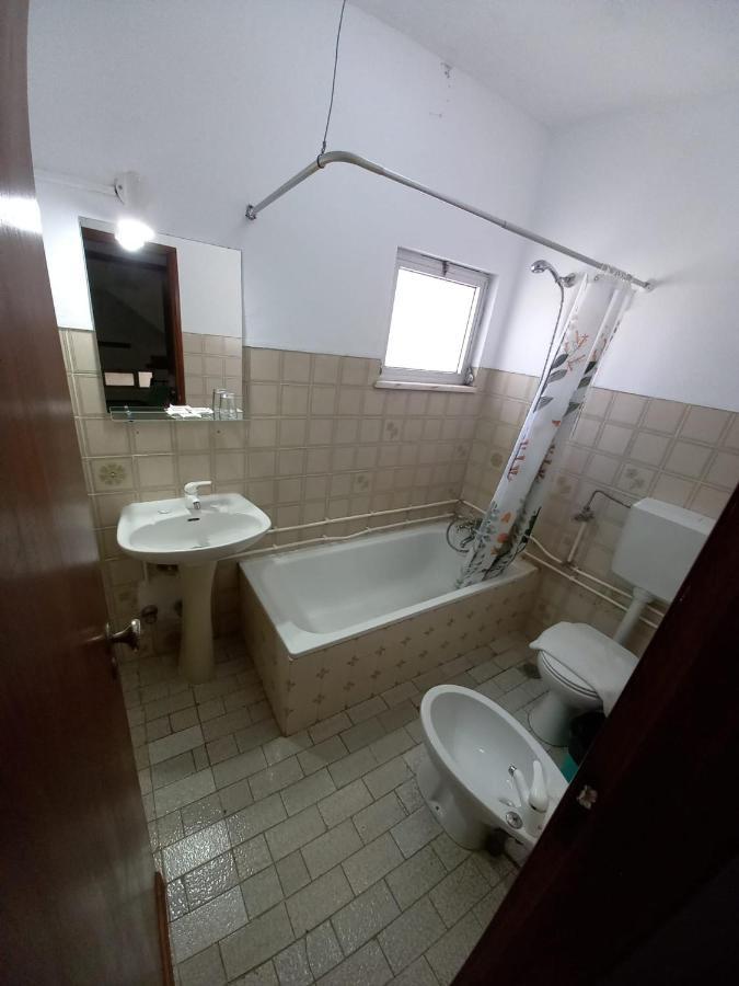 DBV Hostel e Guesthouse * Lagos