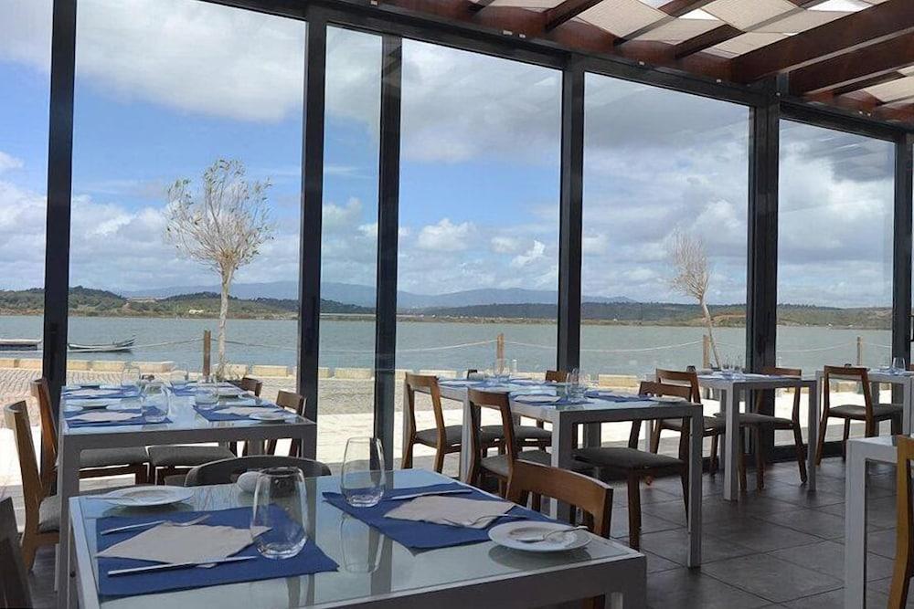 Agua Riverside