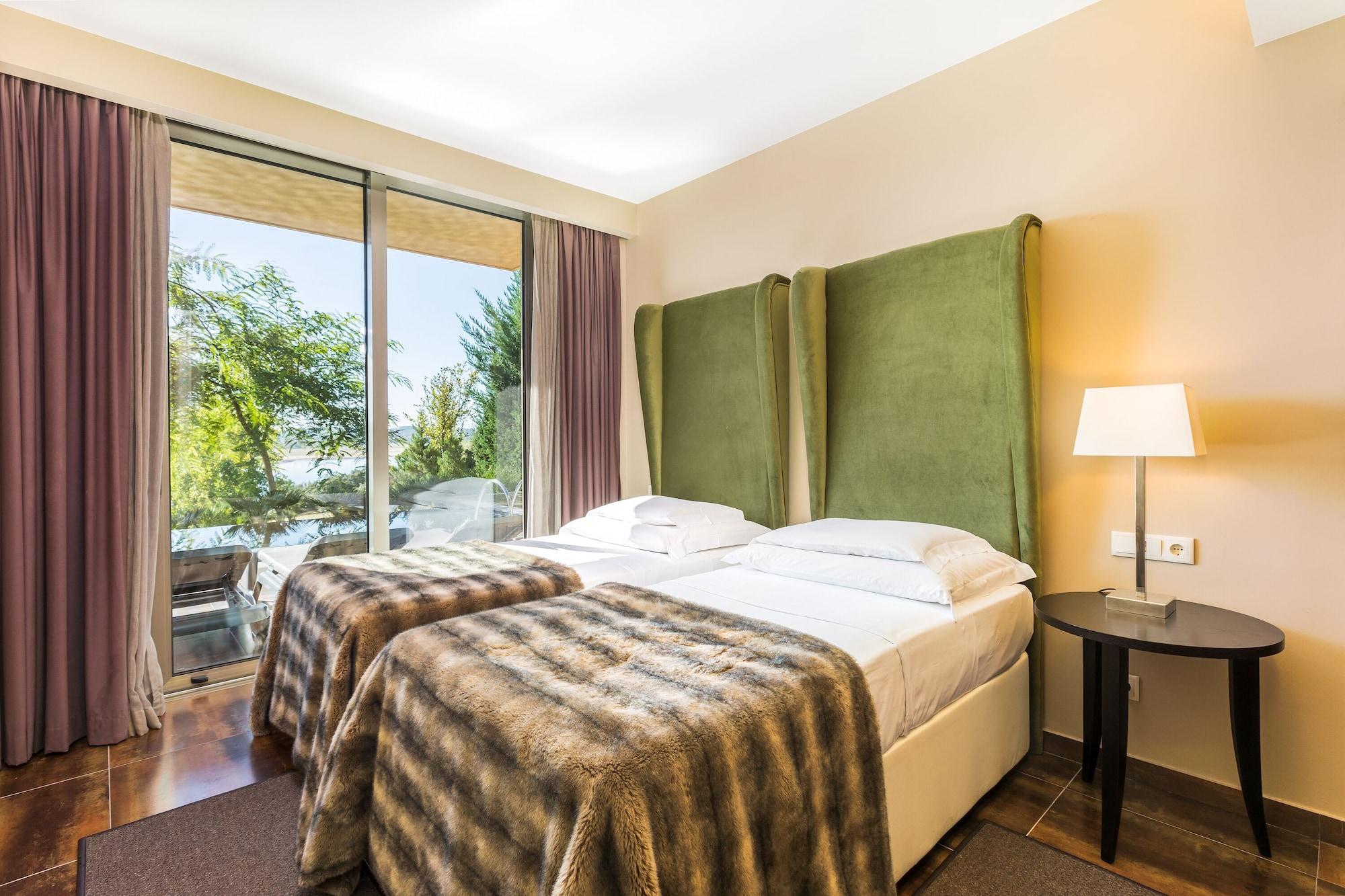 Ap - Conference & Hotel