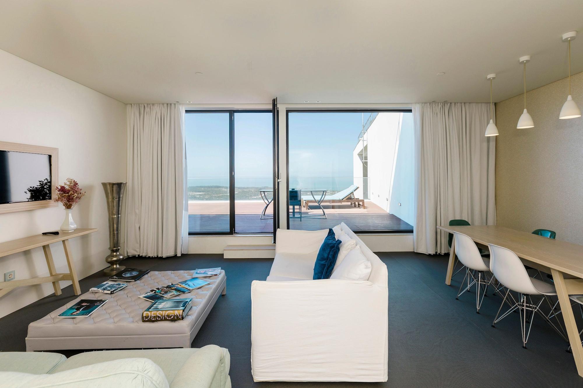 Evolutee Hotel Obidos
