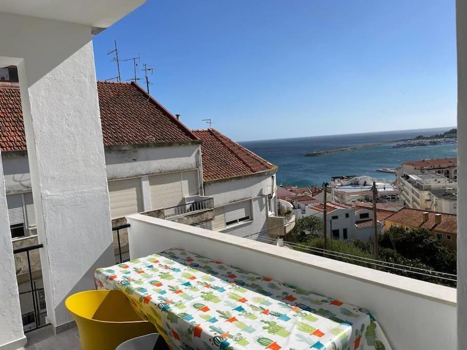 *sea View* New 3 Bedroom With Free Parking Apartment Sesimbra