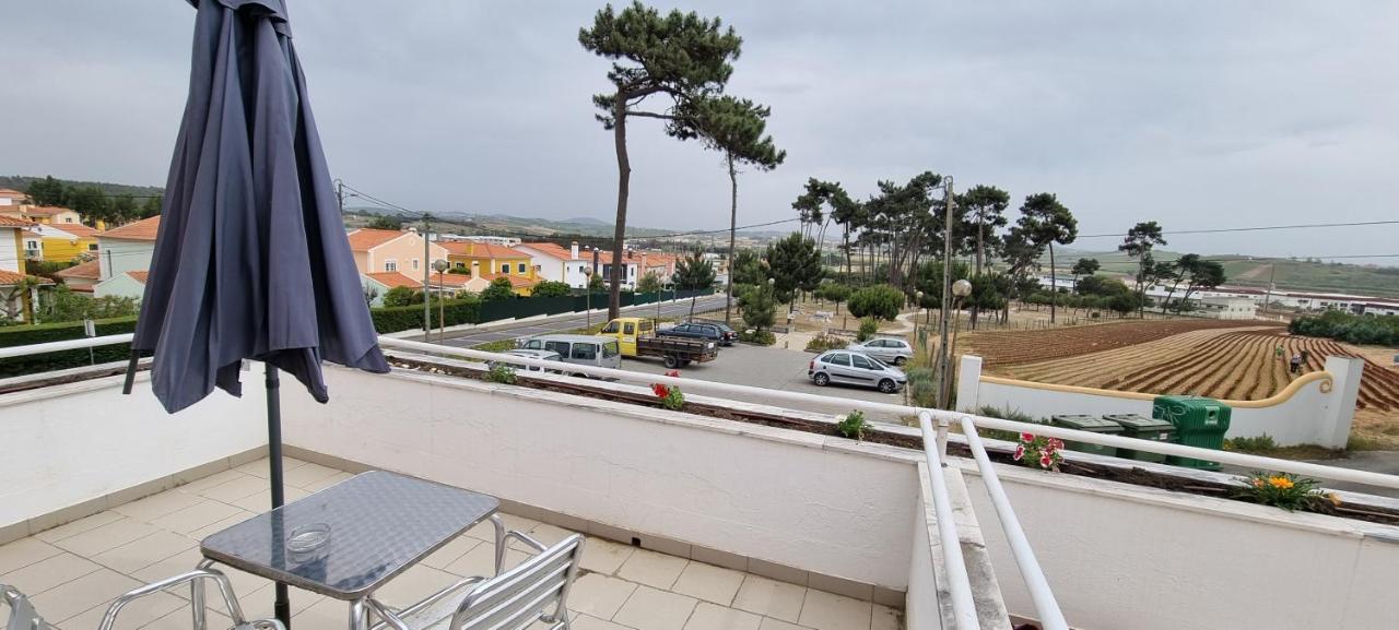 Residencial O Ninho Do Pinhal Bombardeira