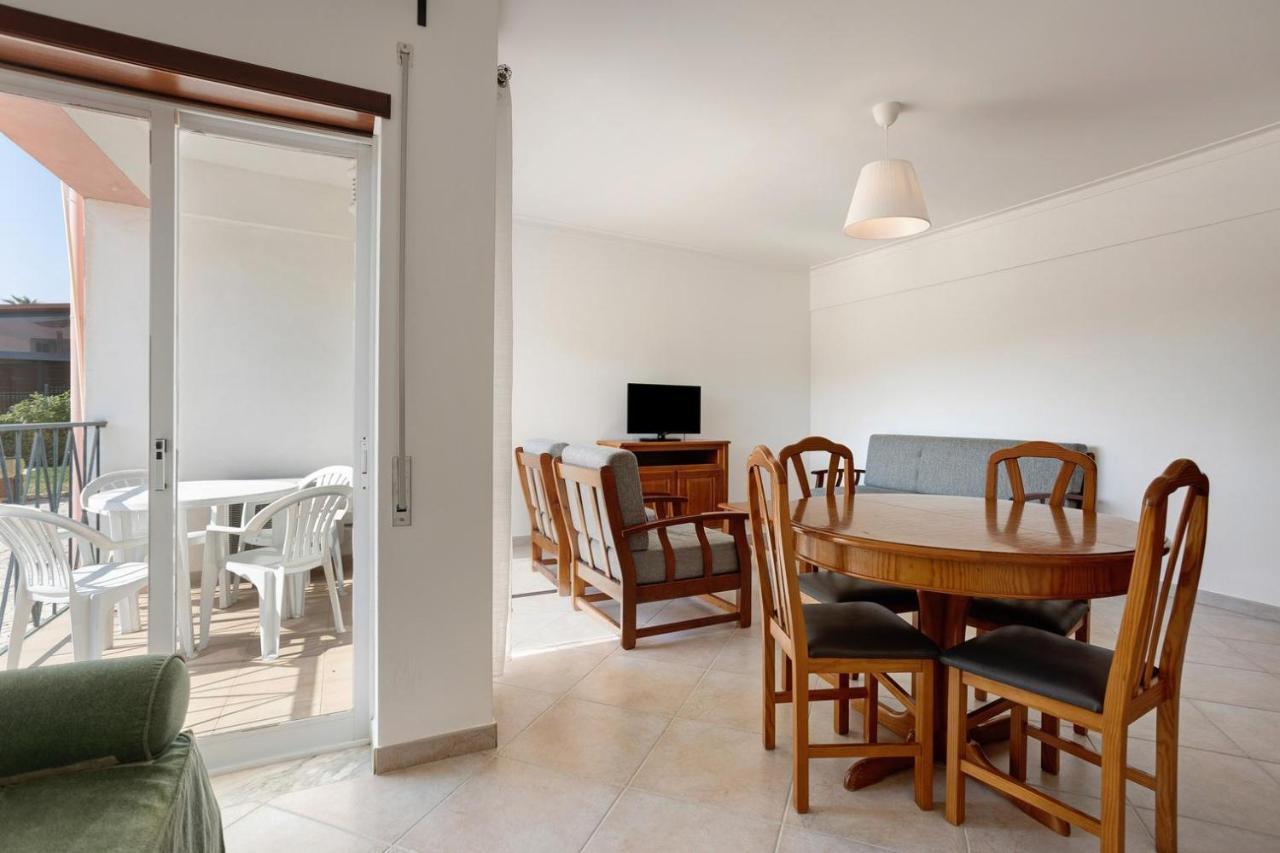 Cantinho Da Sara Apartment *