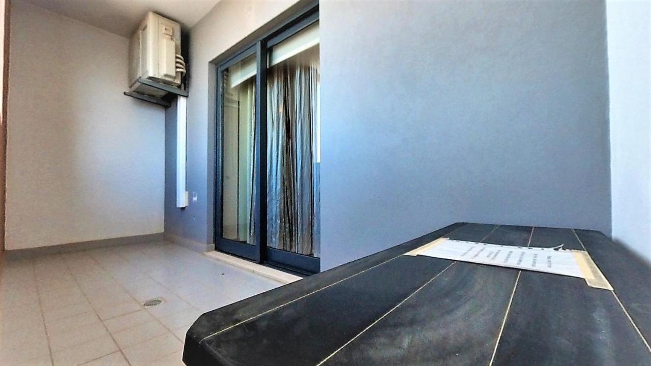 Apartamento Turisticos Rocha Tower 4 *