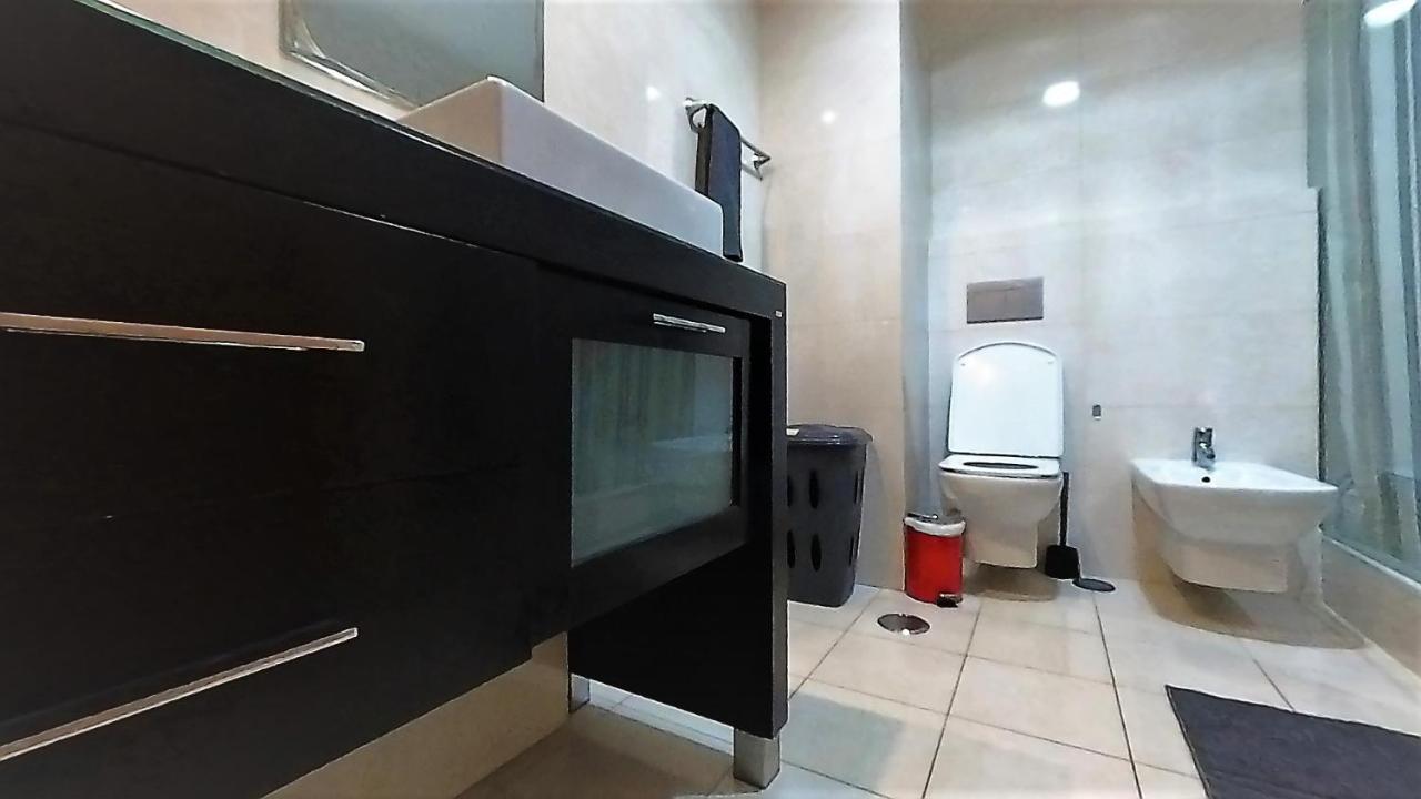 Turisticos Rocha Tower 3 *