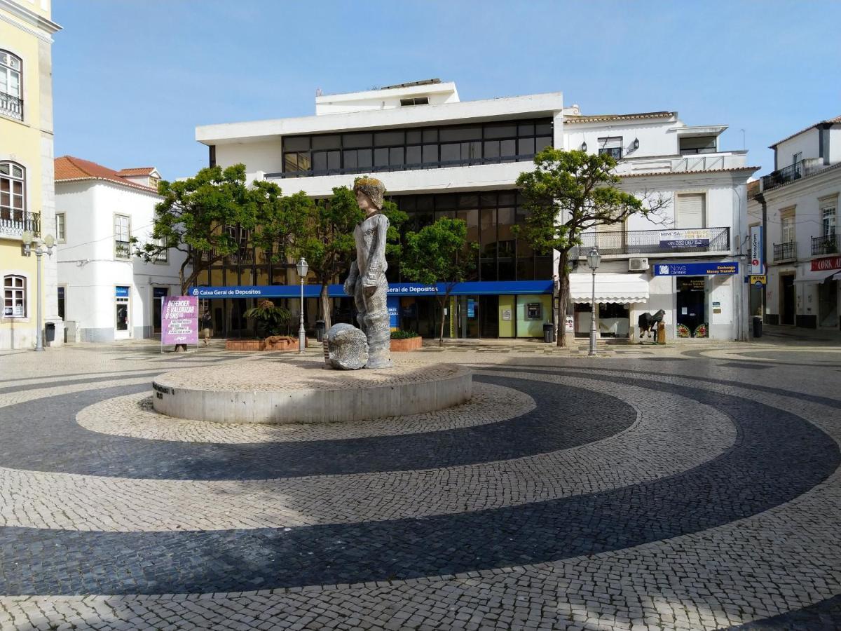 423 Casa Paulo * Lagos