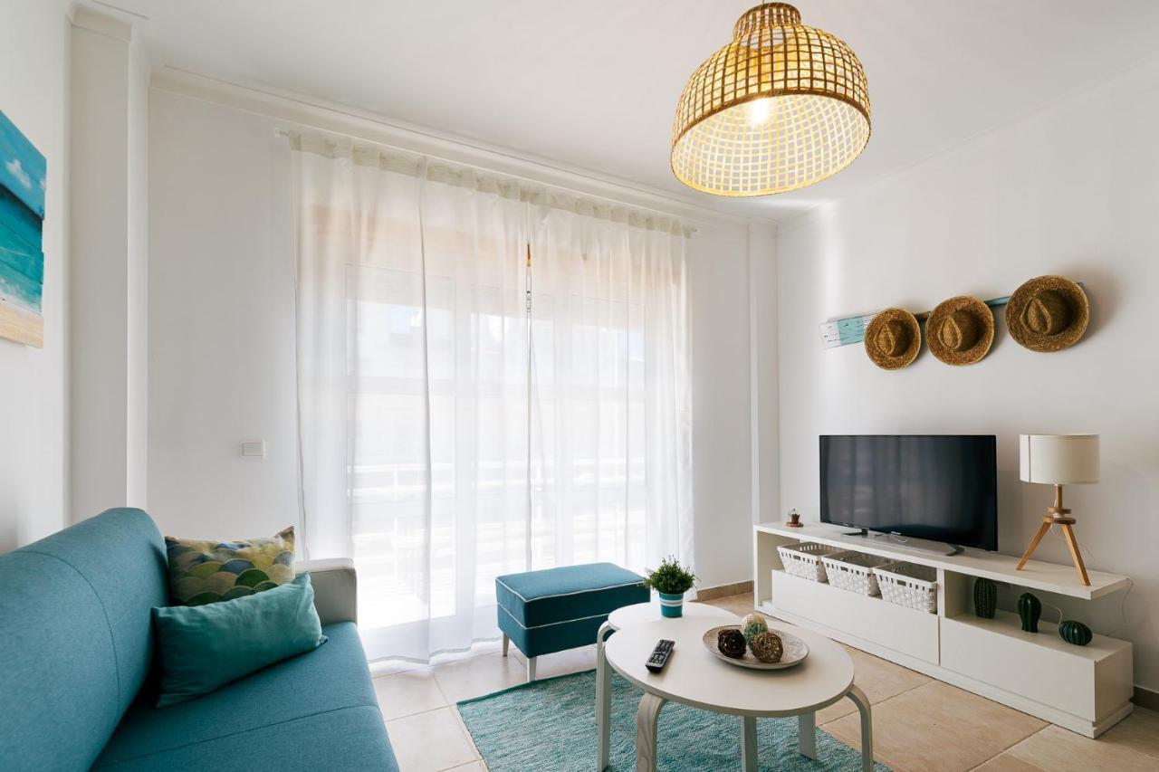 Baleal Beachfront Apartment *