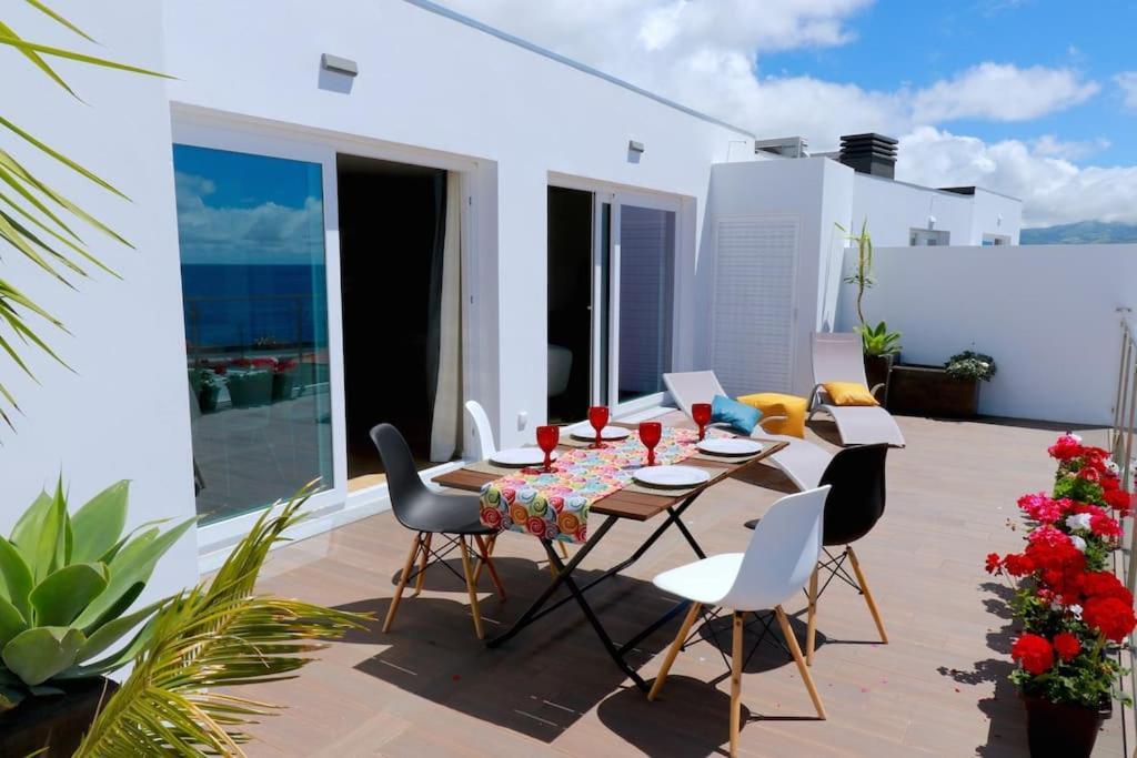 Consuls Ocean View Apartment *