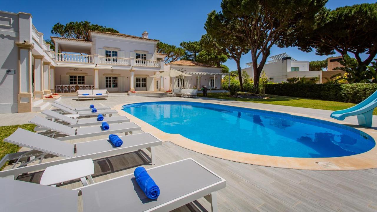 Portuguese Mansion Close To Marina, Golf And Beach. Villa