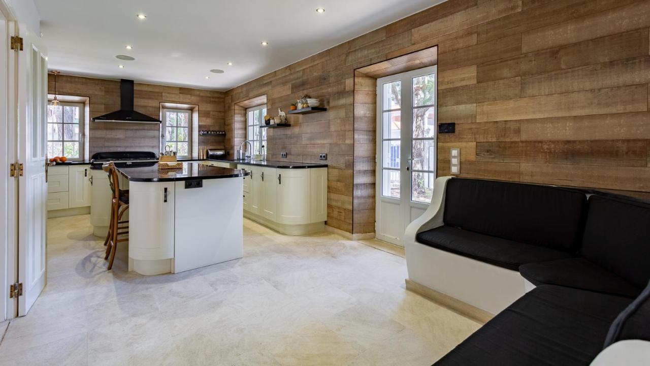 Villa Portuguese Mansion Close To Marina, Golf And Beach. Vilamoura