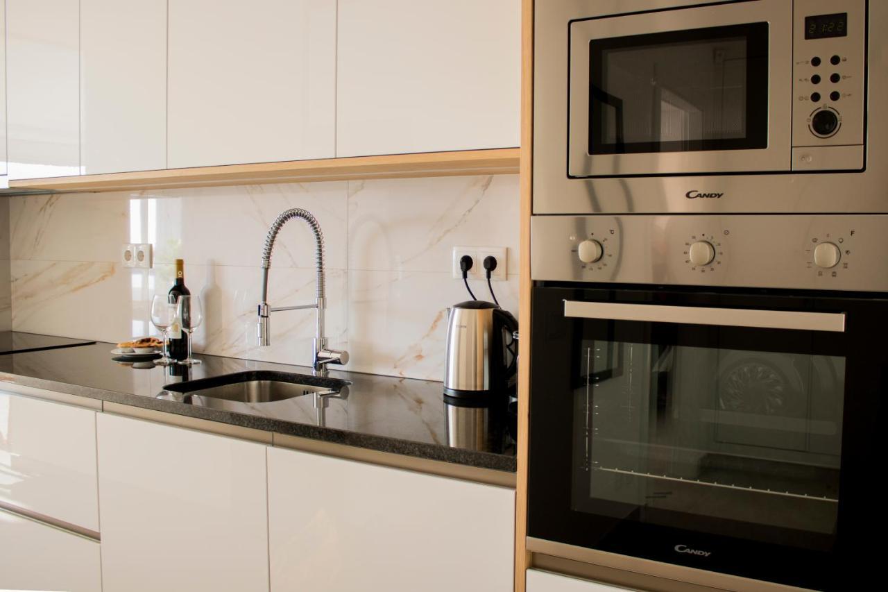 Apartment Ocean View - Amazing Sunset - Modern Style - Pool & 200m To Portimao
