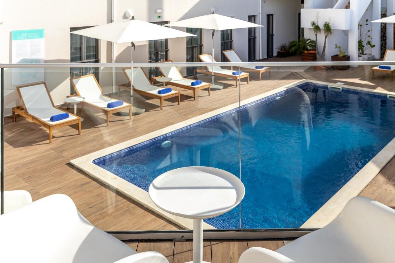 Hotel De 3*