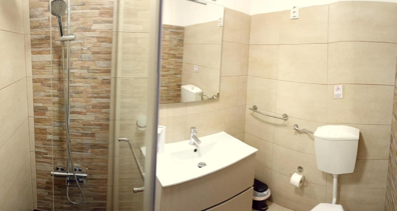 Miramar Apartment *
