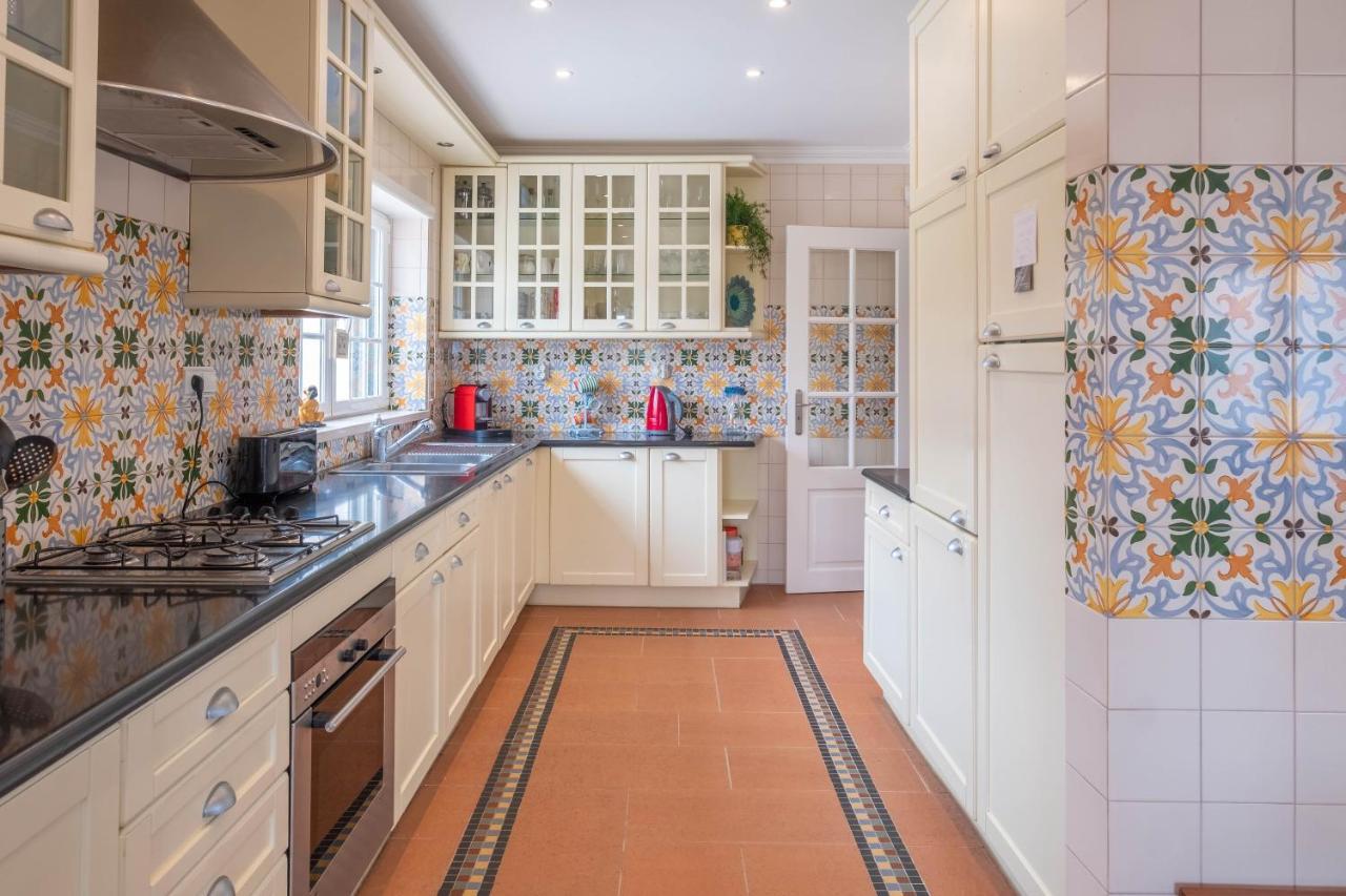 Villa Deslumbrante Do Amoreira (Leiria)