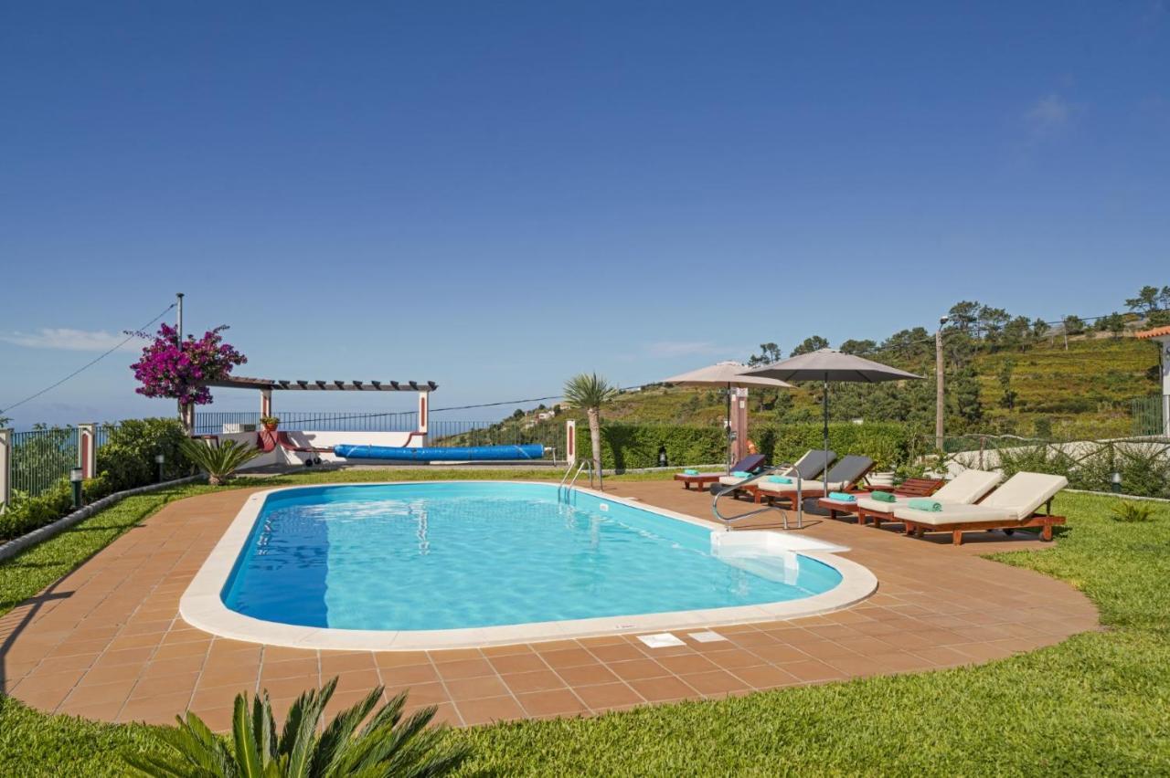 Villa Theos House By Faja da Ovelha
