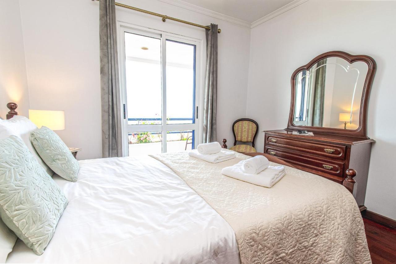 Apartment Sea And Sunset View In Funchal (Madeira)