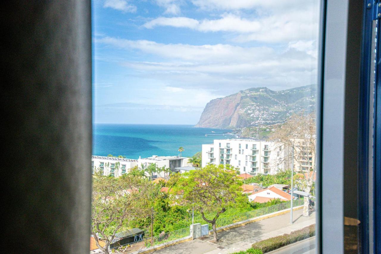 Apartment Sea And Sunset View In Funchal (Madeira)