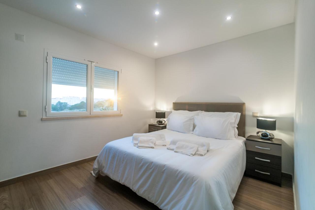 Aqua-jacuzzi-heatable Pool-sauna-gym-snooker Villa Albufeira